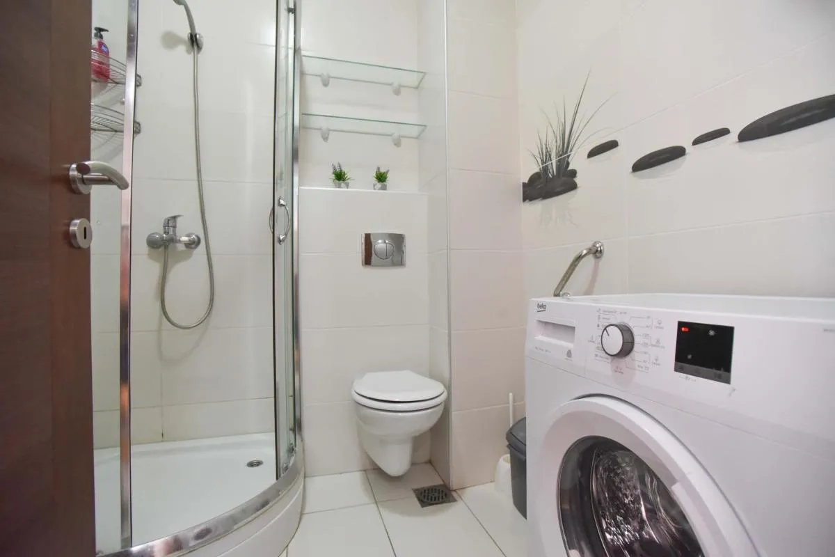 Image 1 of Modern Studio 200m from the Beach