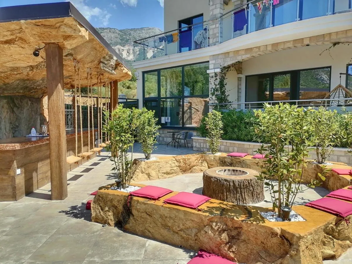 Image 6 of MonteDreams Royal