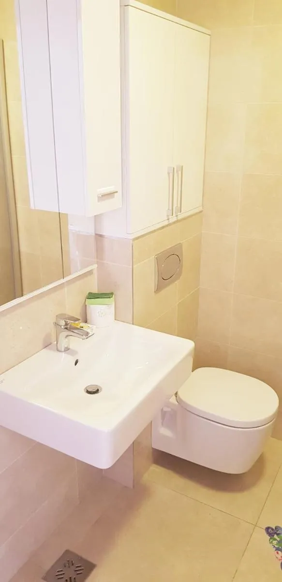 Image 3 of Olimp Lux II