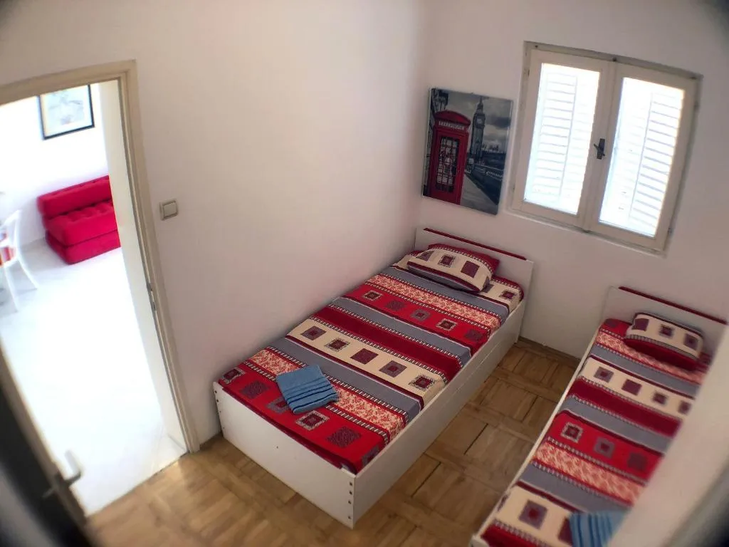 Image of One bedroom Apartment 500m from the beach