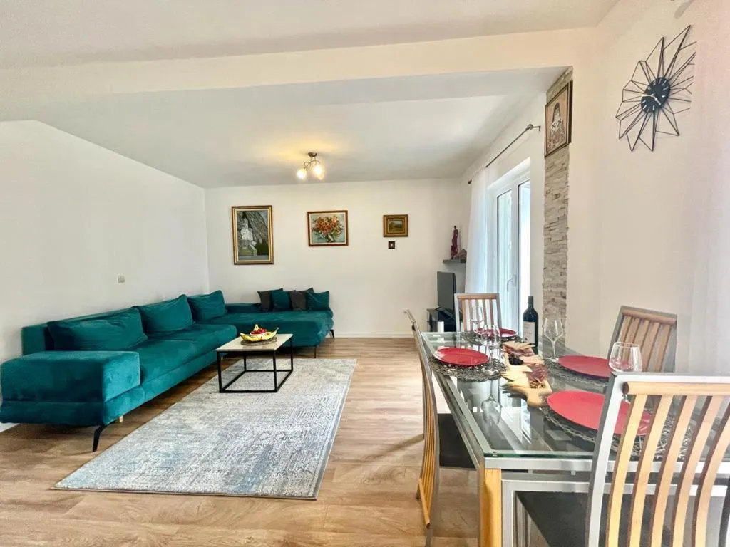 Image 3 of Parapid Apartments Budva