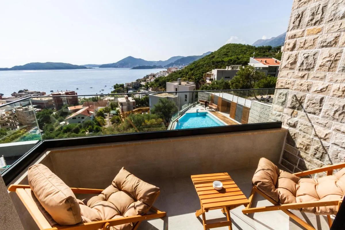 Image 6 of Regent Resort Budva