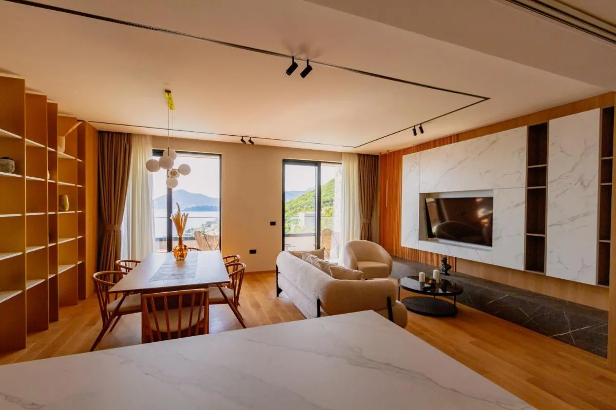 Image 5 of Regent Resort Budva