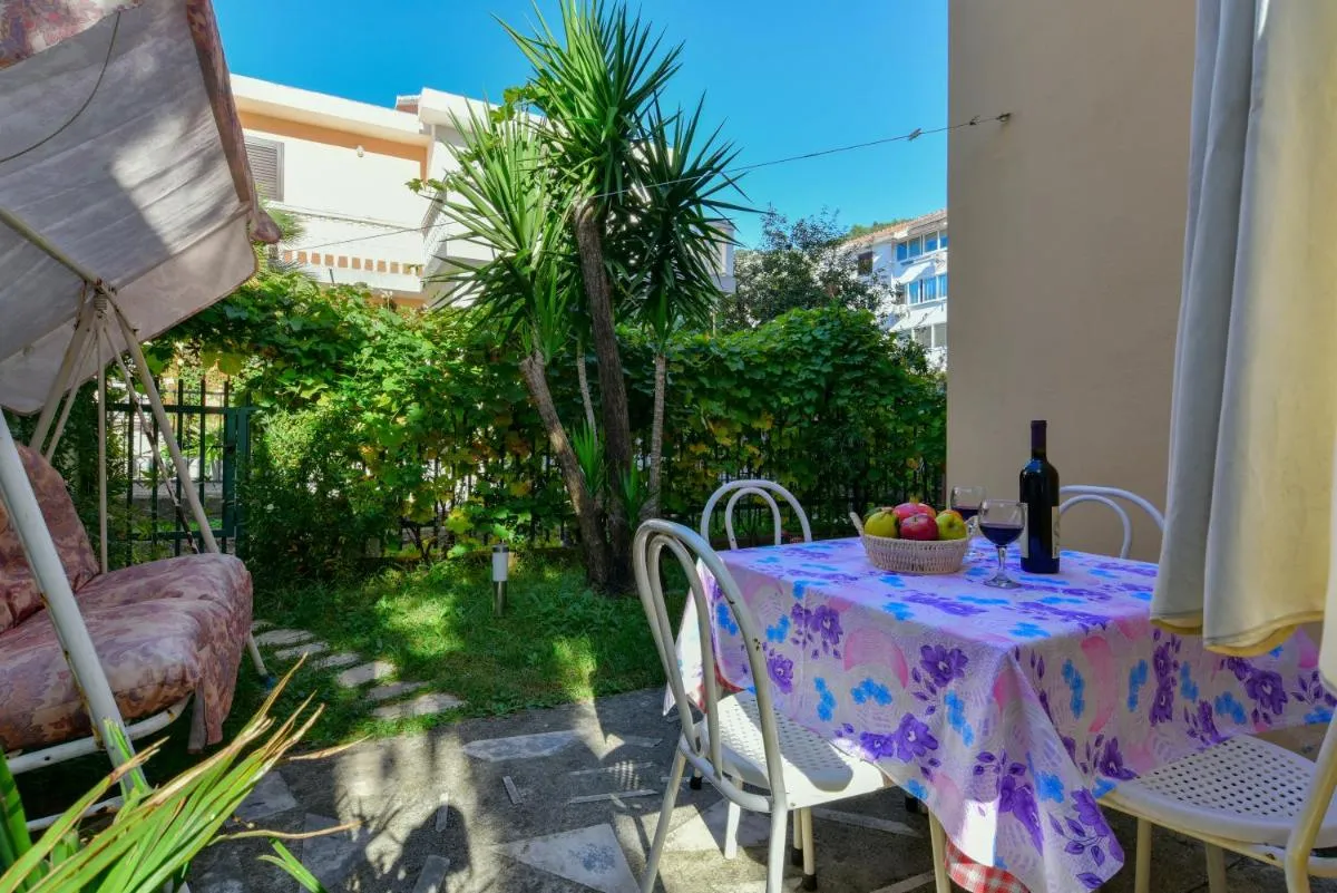 Image 3 of Rooms and Apartments Oregon