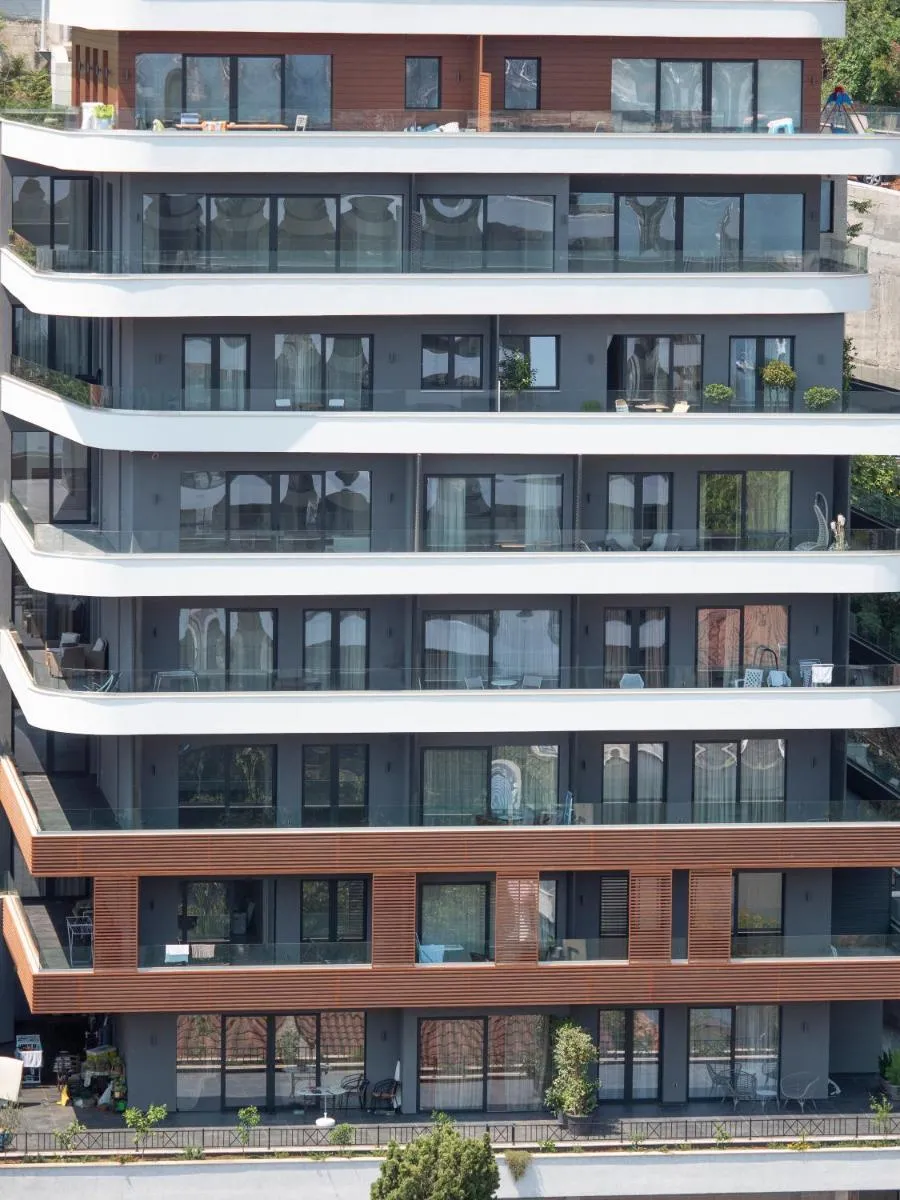 Image 3 of Royal Residence Apartment