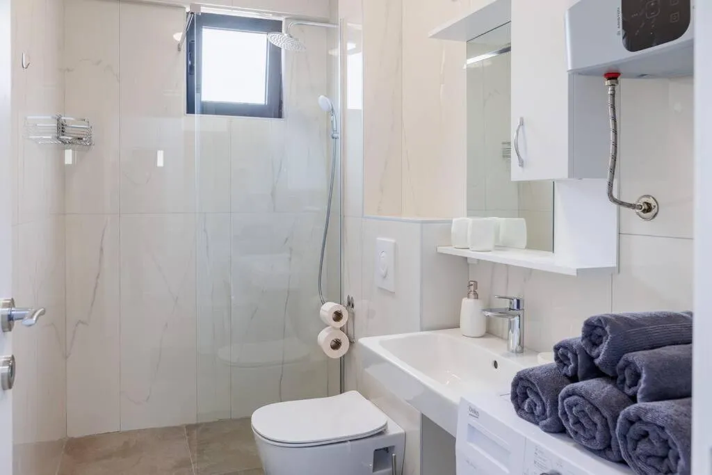 Image 6 of SEASALT Apartments Rafailovichi