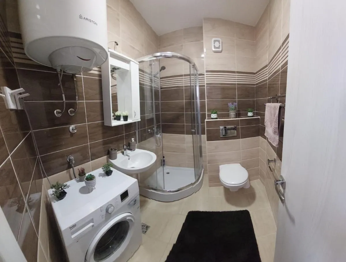 Image 2 of Saly 70 studıo