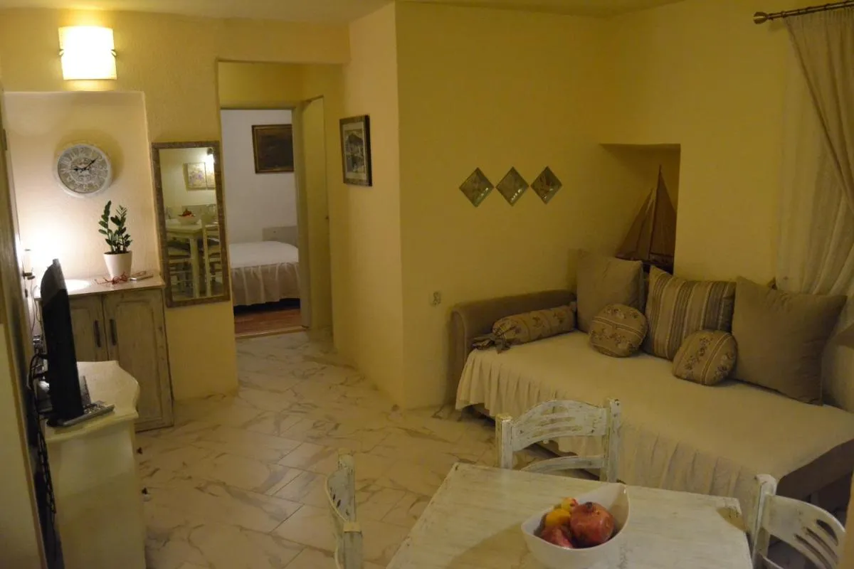 Image 2 of Sea Paradise Apartment