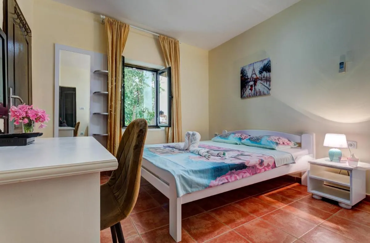 Image 6 of Splendid Apartments