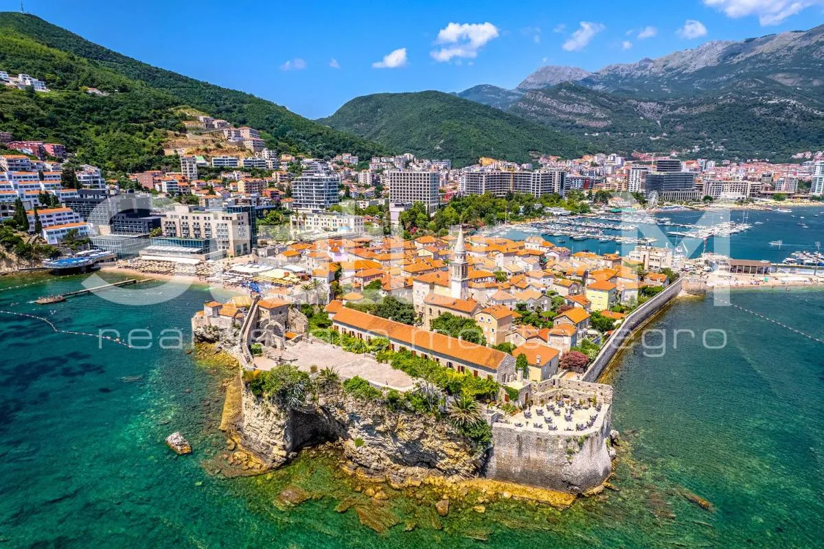 Image 4 of Status-M Apartments WOW