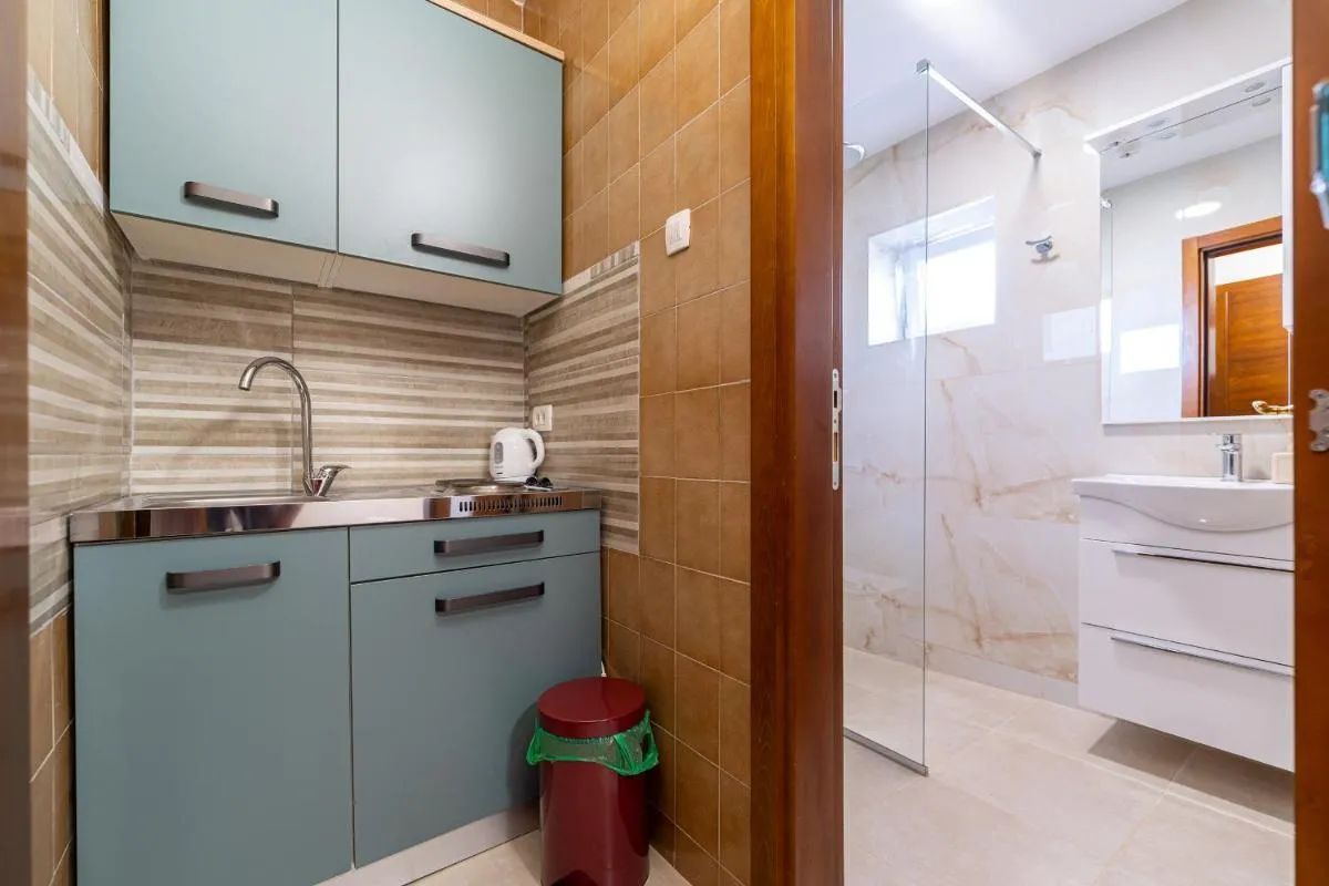 Image 2 of Studio Apartments Marea 2