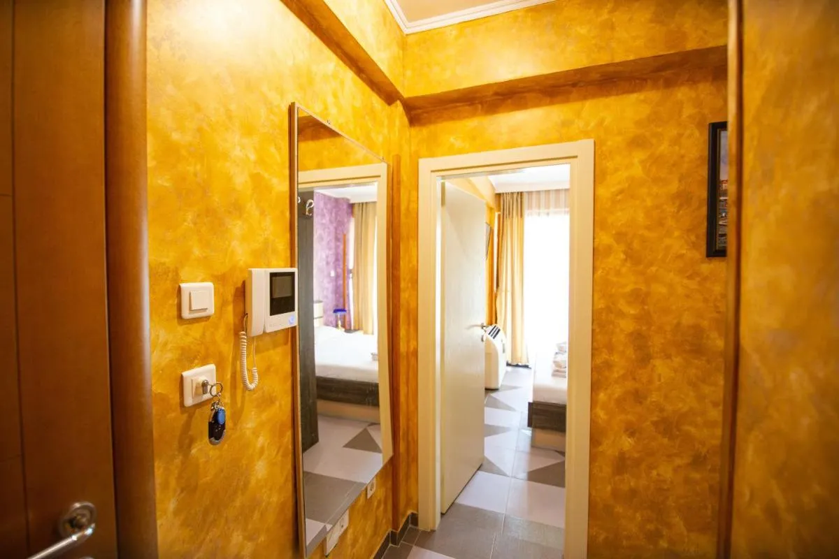 Image 2 of SunSea Apartments