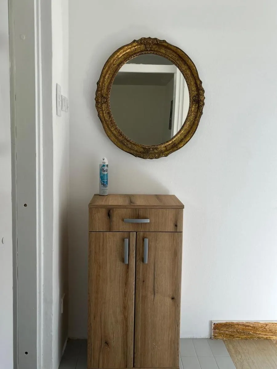 Image 6 of Sunny apartment