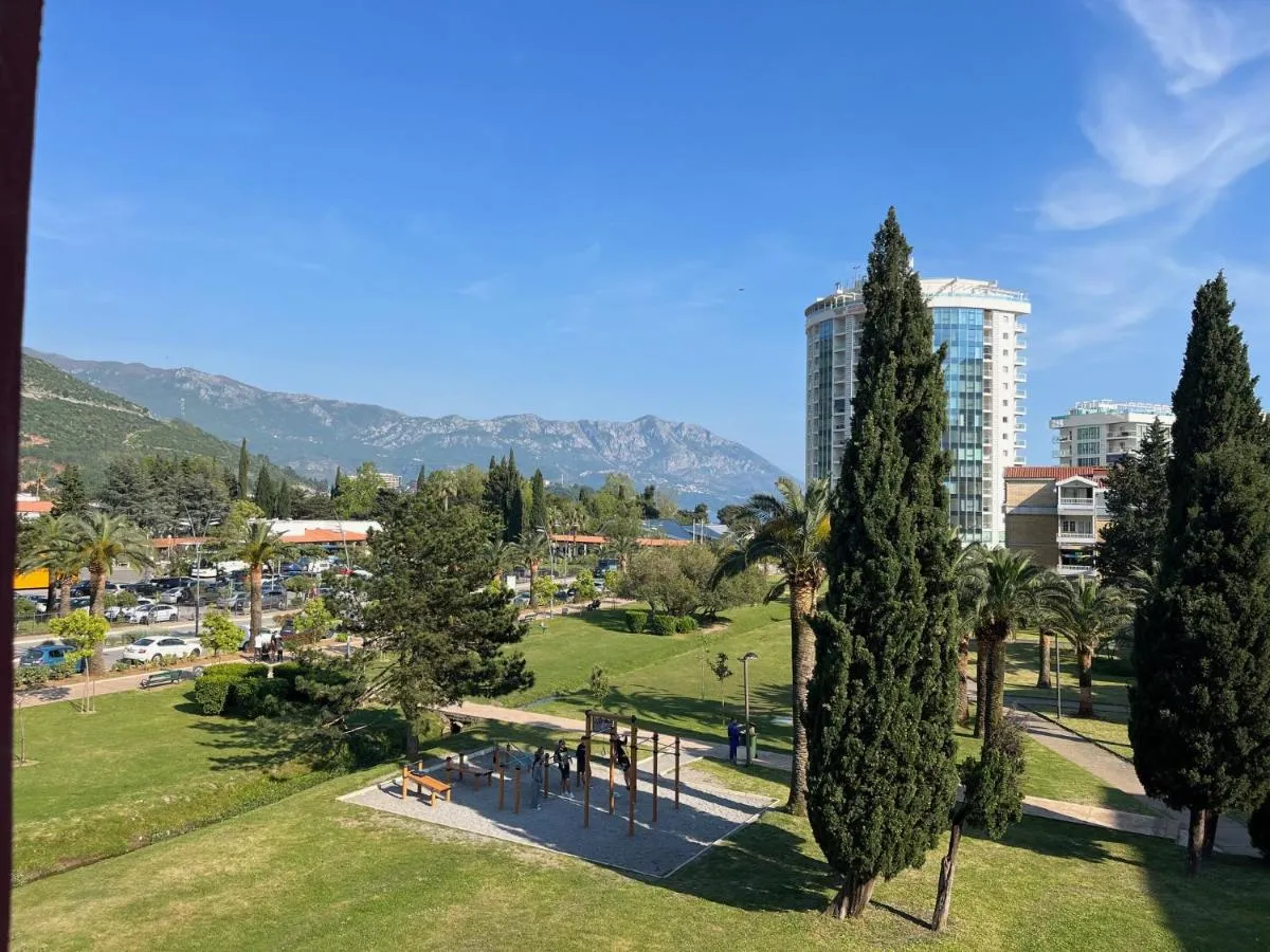 Image 5 of Sunny apartment