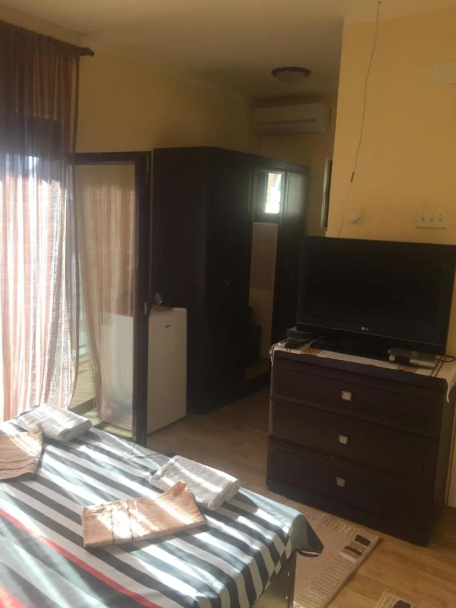 Image 3 of Svetlana apartments