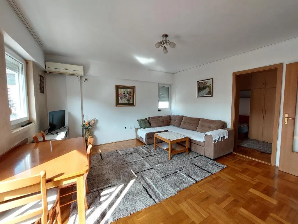 Image of Two-bedroom apartment with parking