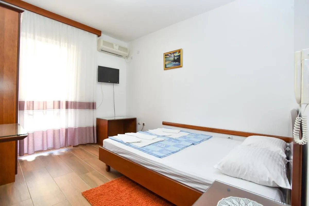 Image 5 of Vila IDILA