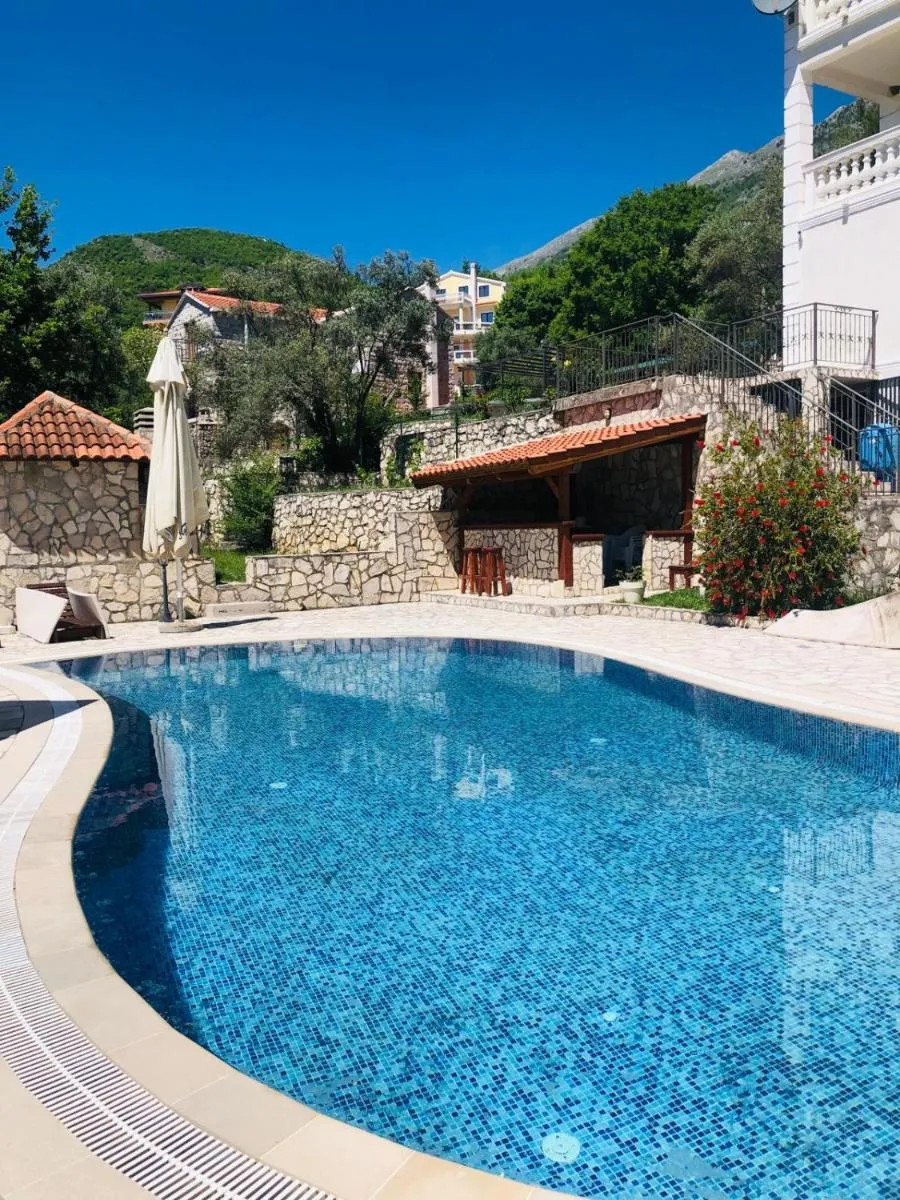 Image 3 of Vila Oaza Markovici