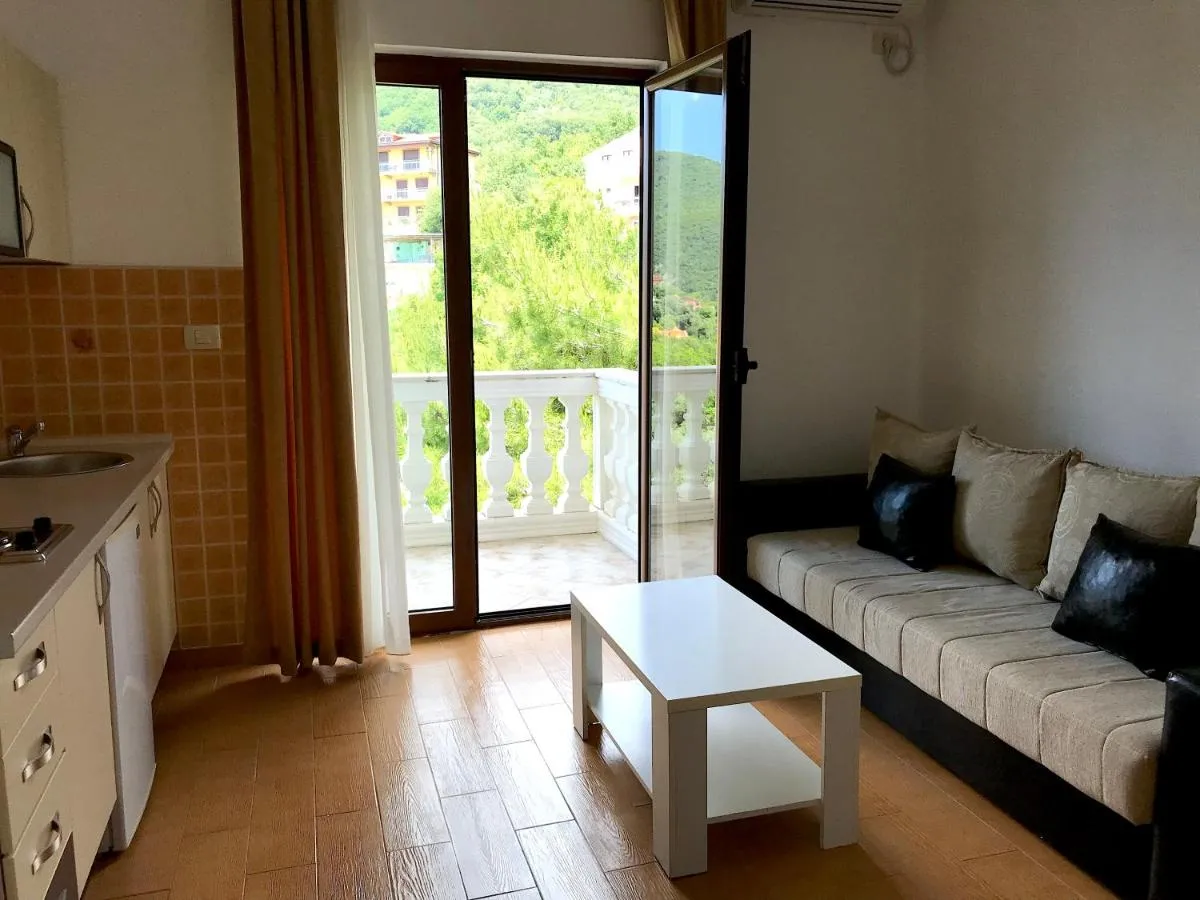 Image 4 of Vila Oaza Markovici