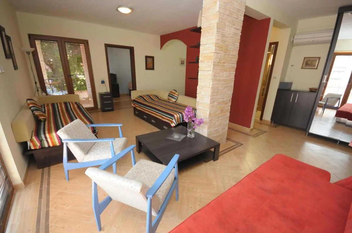 Image 3 of Villa Danile Cosy Apartments