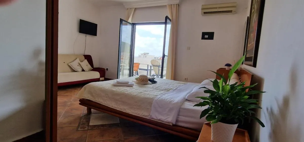 Image 6 of Villa Lutovac Budva