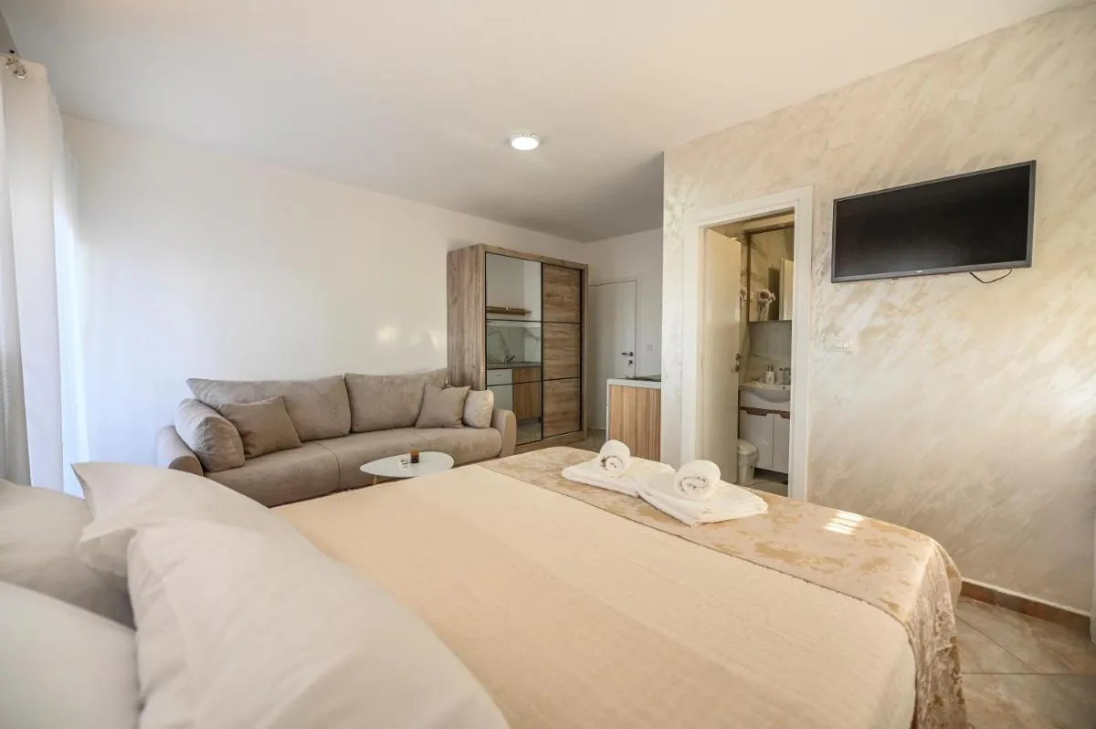 Image 5 of Villa Lux Rajović