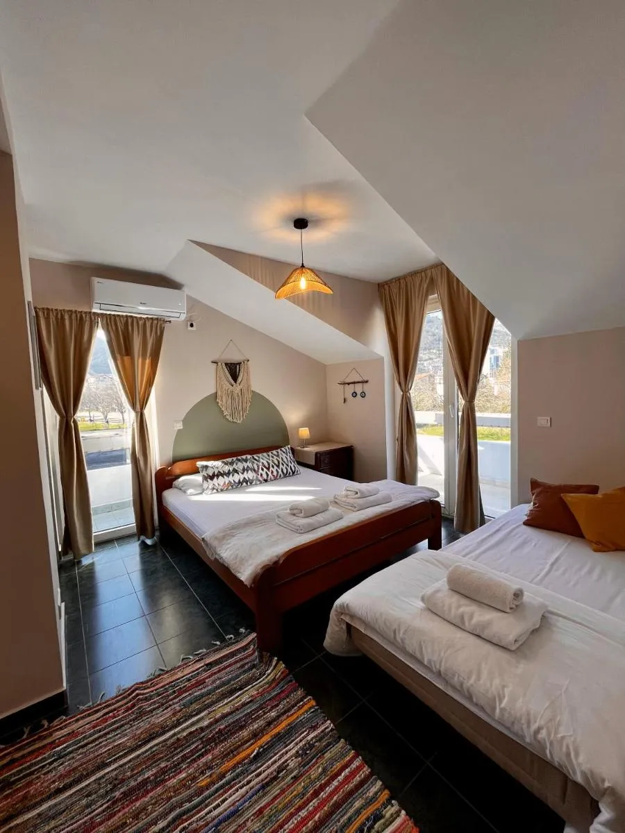 Image 4 of Villa Merci Budva