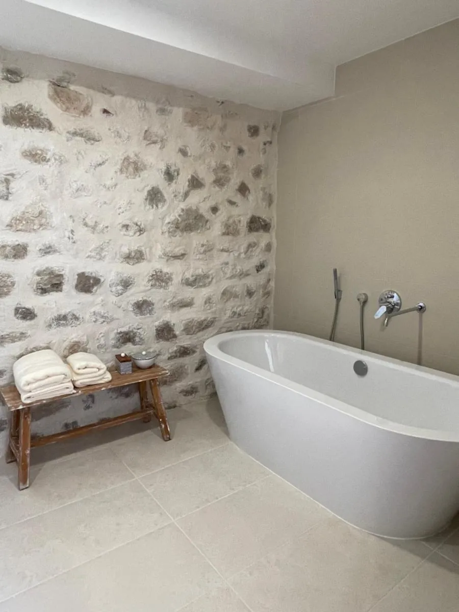 Image 2 of Villa Portico