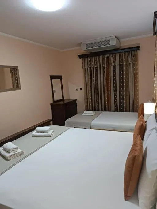 Image 6 of Villa Roselina