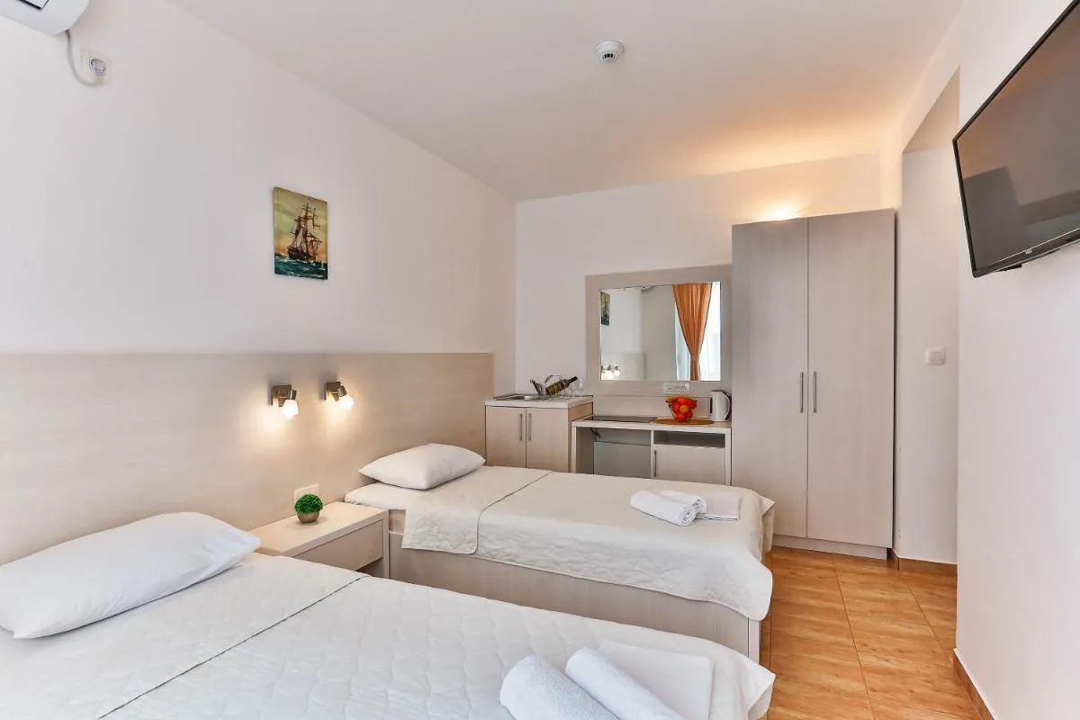 Image 1 of Villa Skyprime