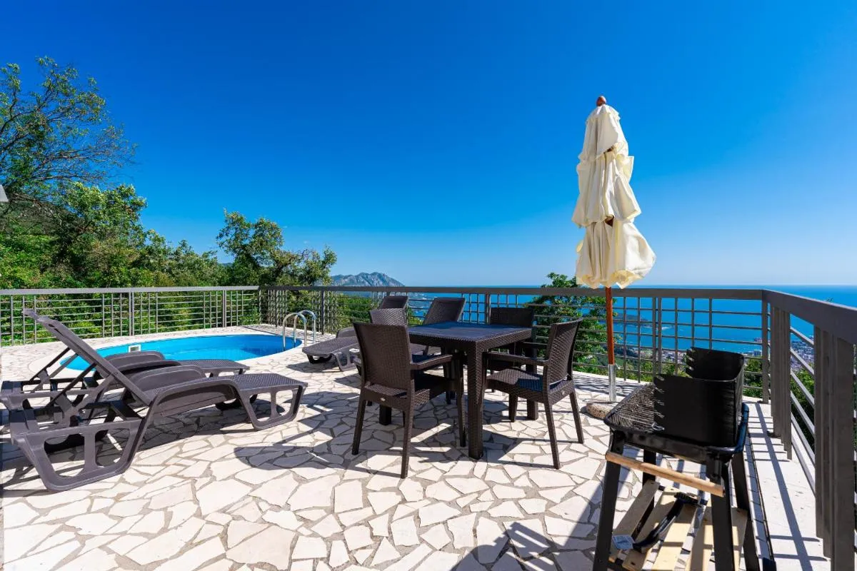 Image 1 of Villas Monte Hill