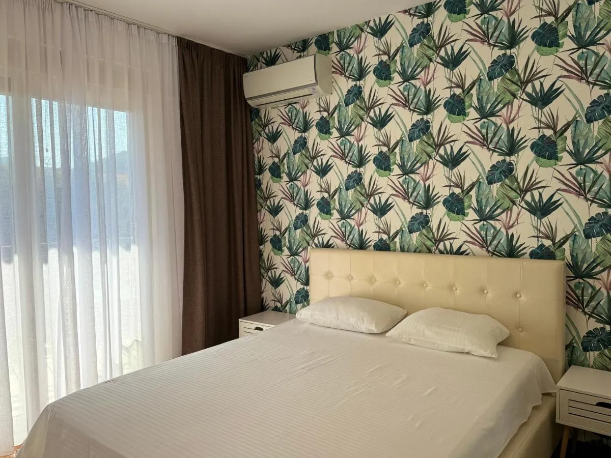 Image 1 of Viola Di Mare Apartments