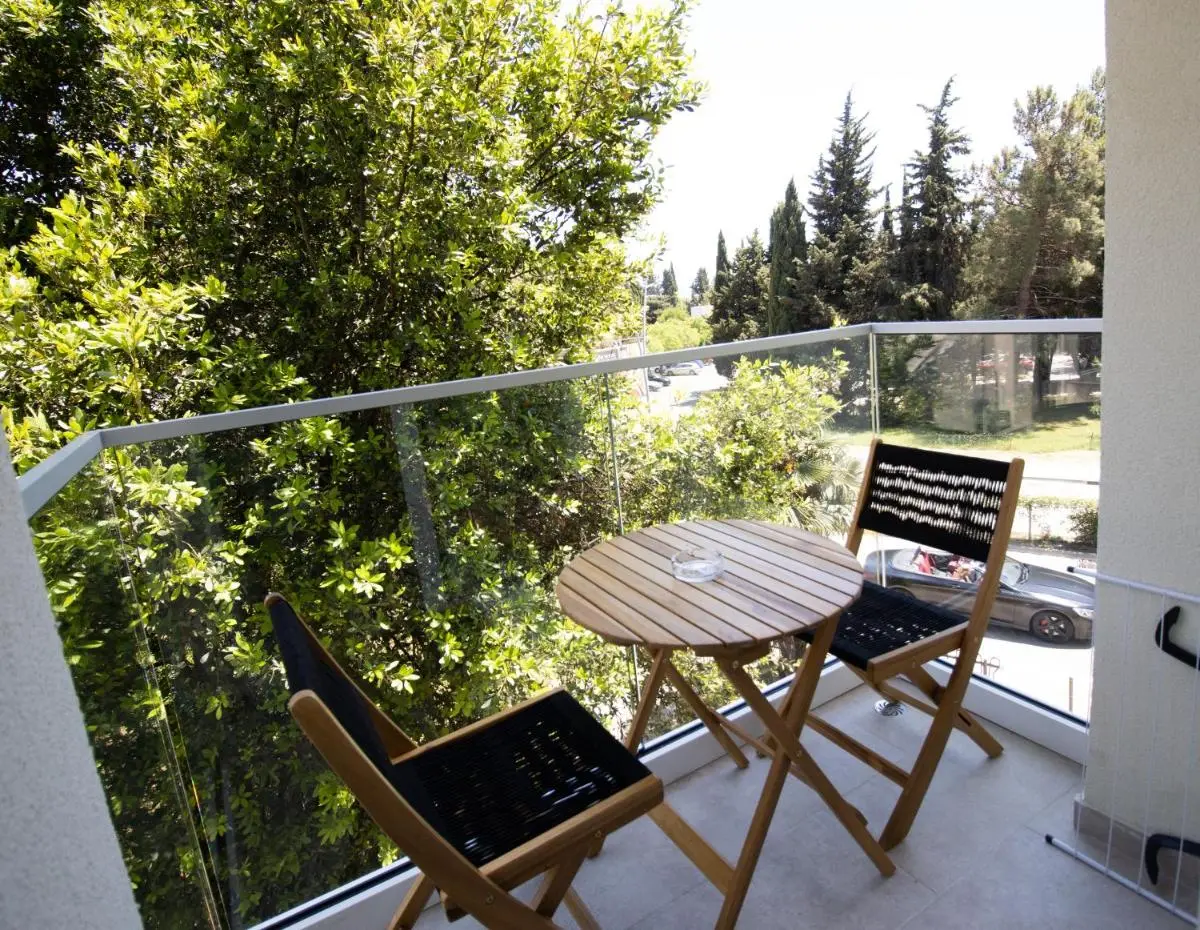 Image 3 of Alpesa Apartments