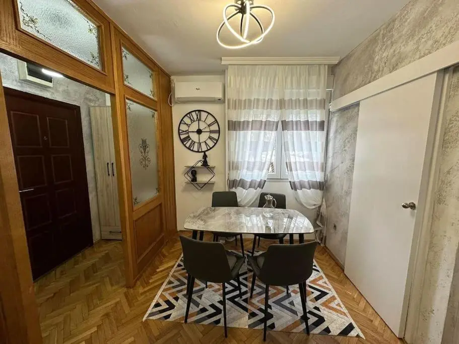 Image 2 of Apartman Budva 1