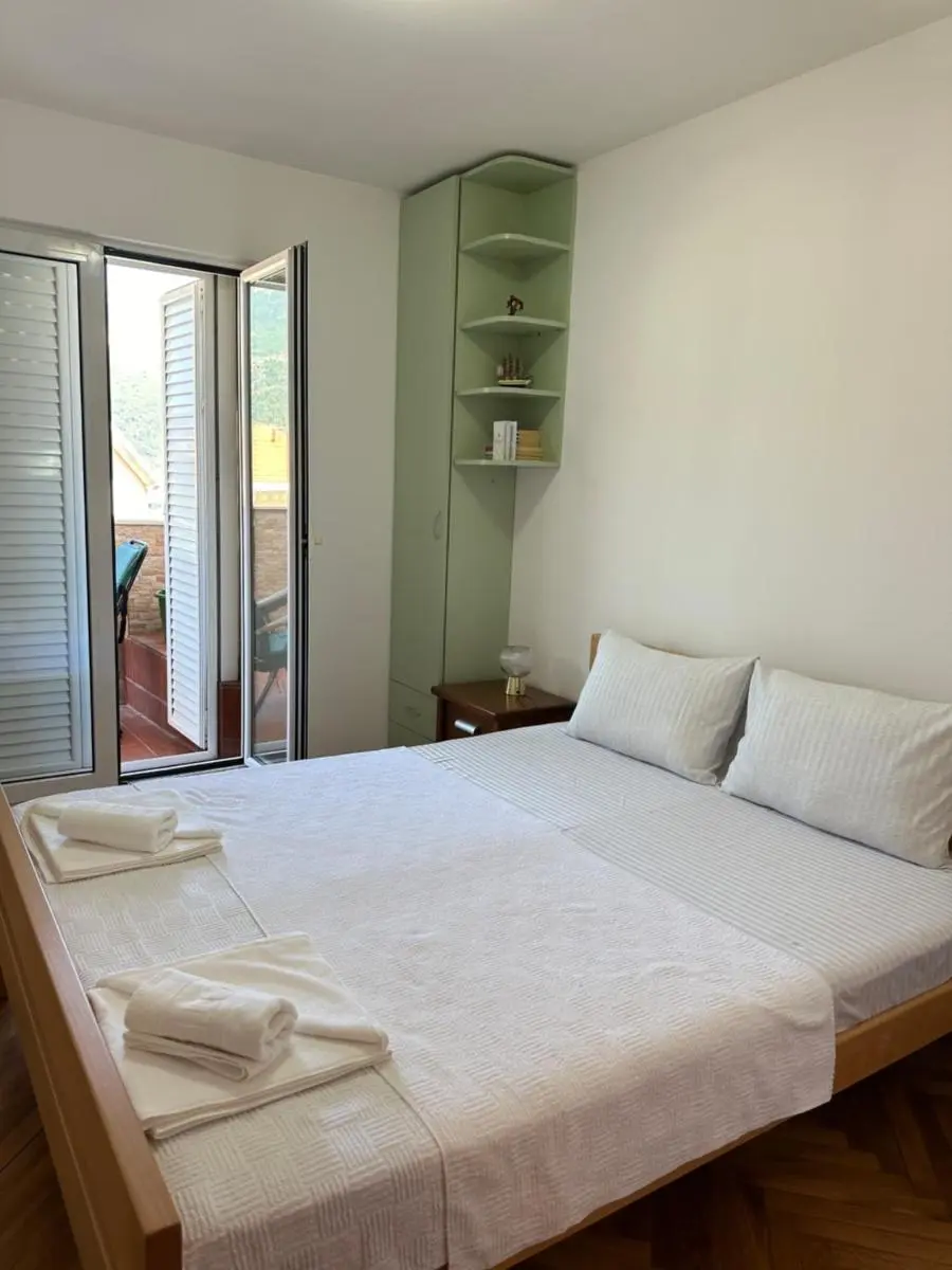 Image 1 of Apartman sa pogledom na more Budva