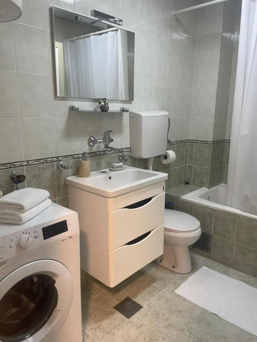 Image 2 of Apartment Center Bubi