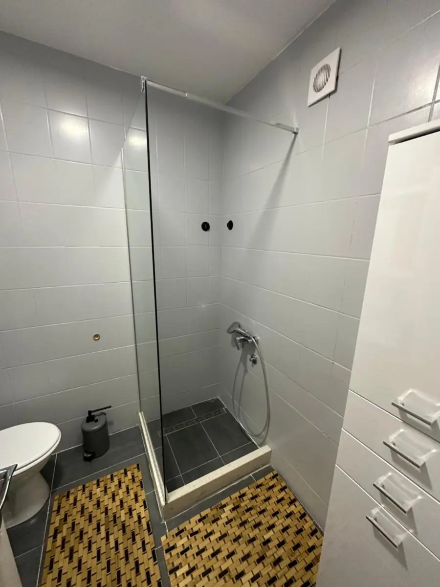 Image 2 of Apartment Garden