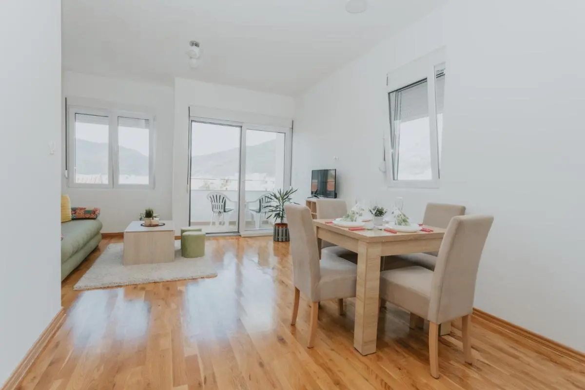 Image 3 of Apartments Bella Rosa