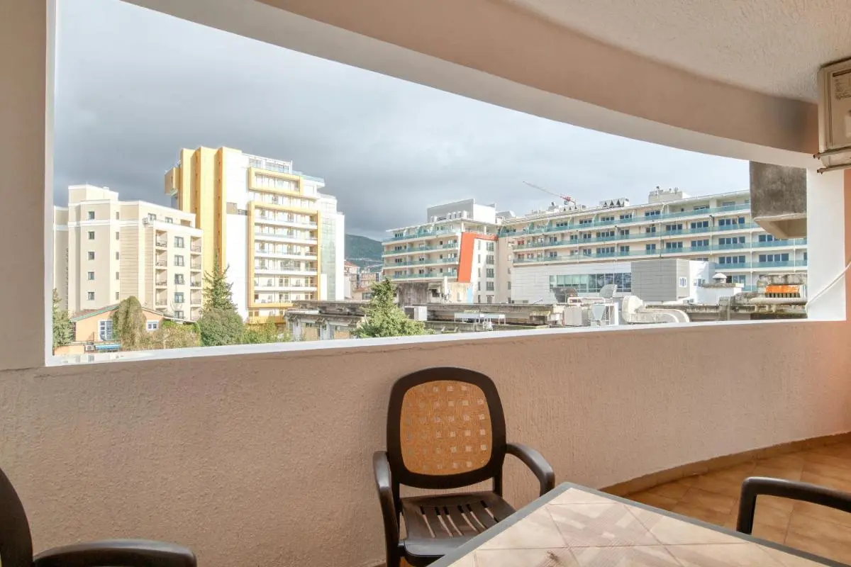 Image 5 of Azurium Budva