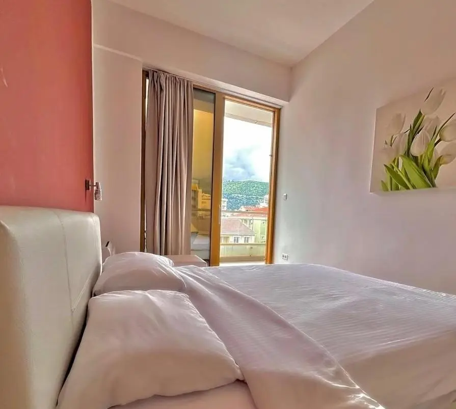 Image 1 of Budva Victoria Residance