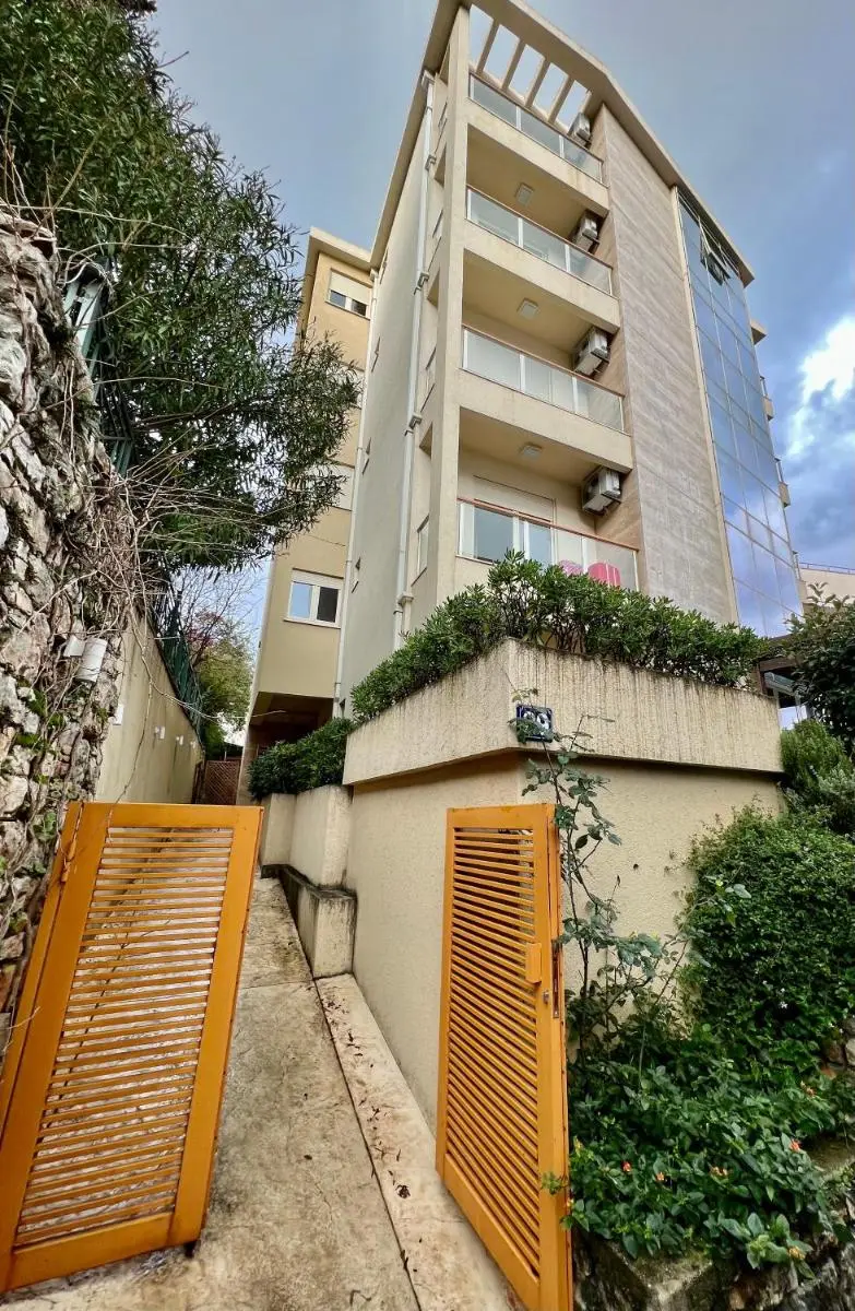 Image 6 of City Centre Getaway