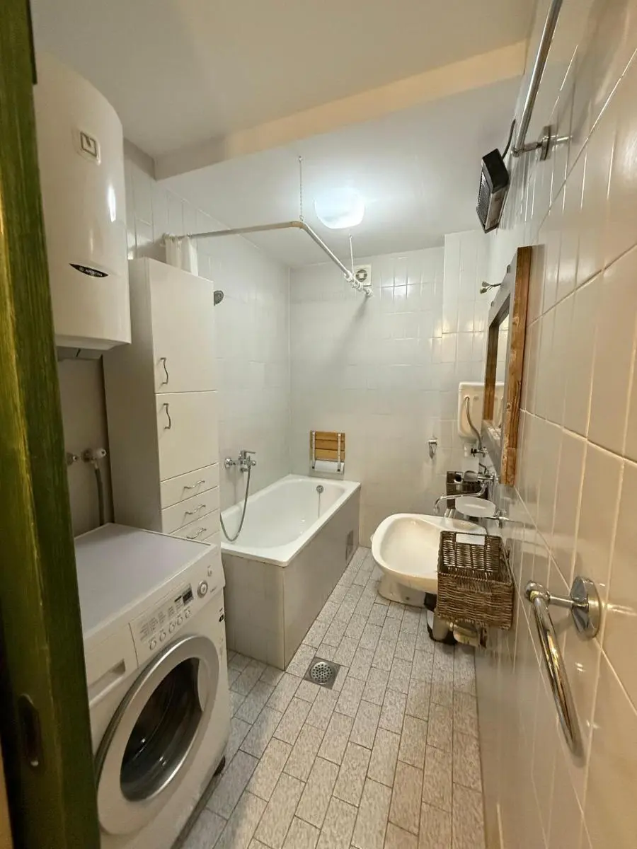 Image 2 of Coasthouse Budva