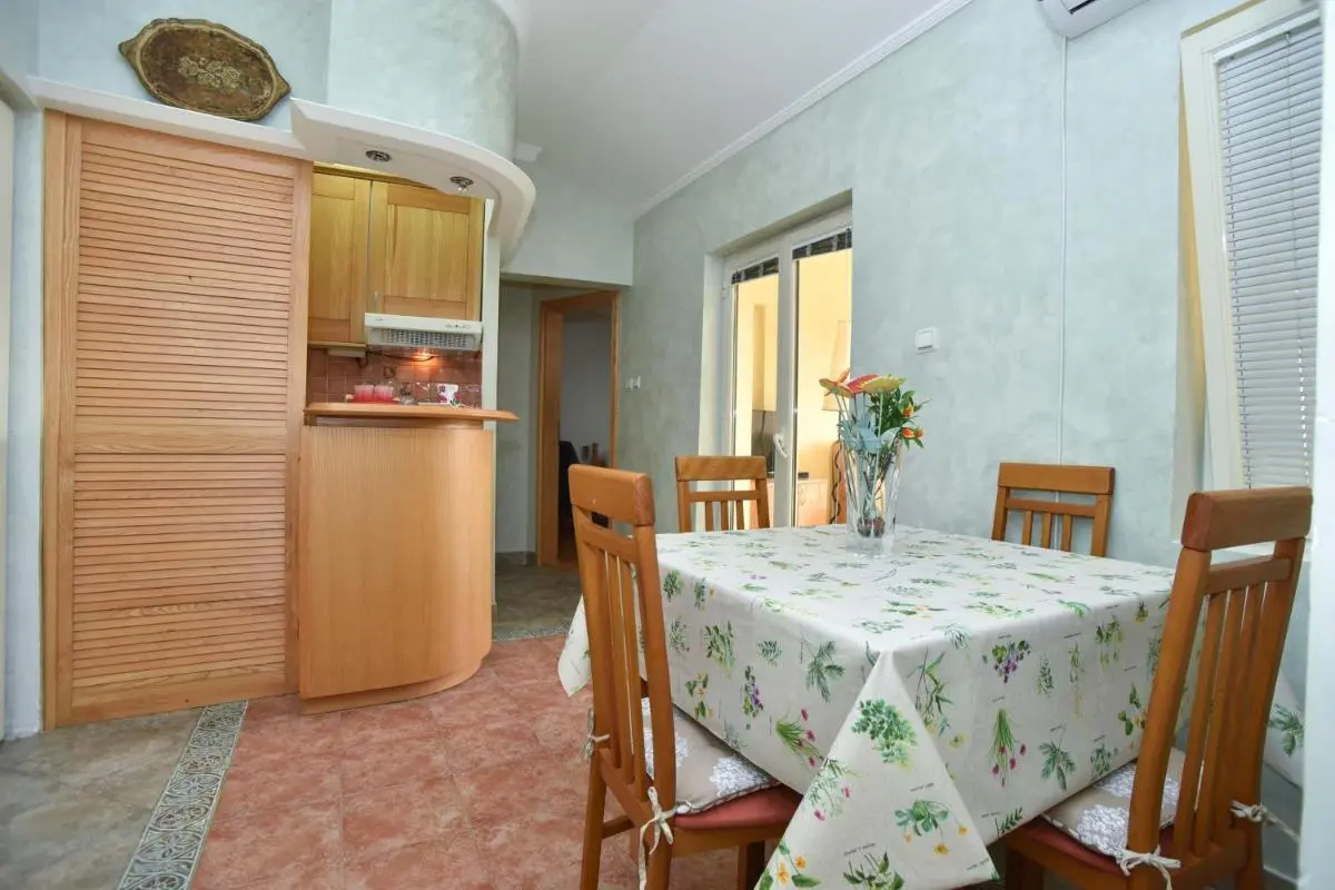 Image 3 of Comfort Inn Old Town