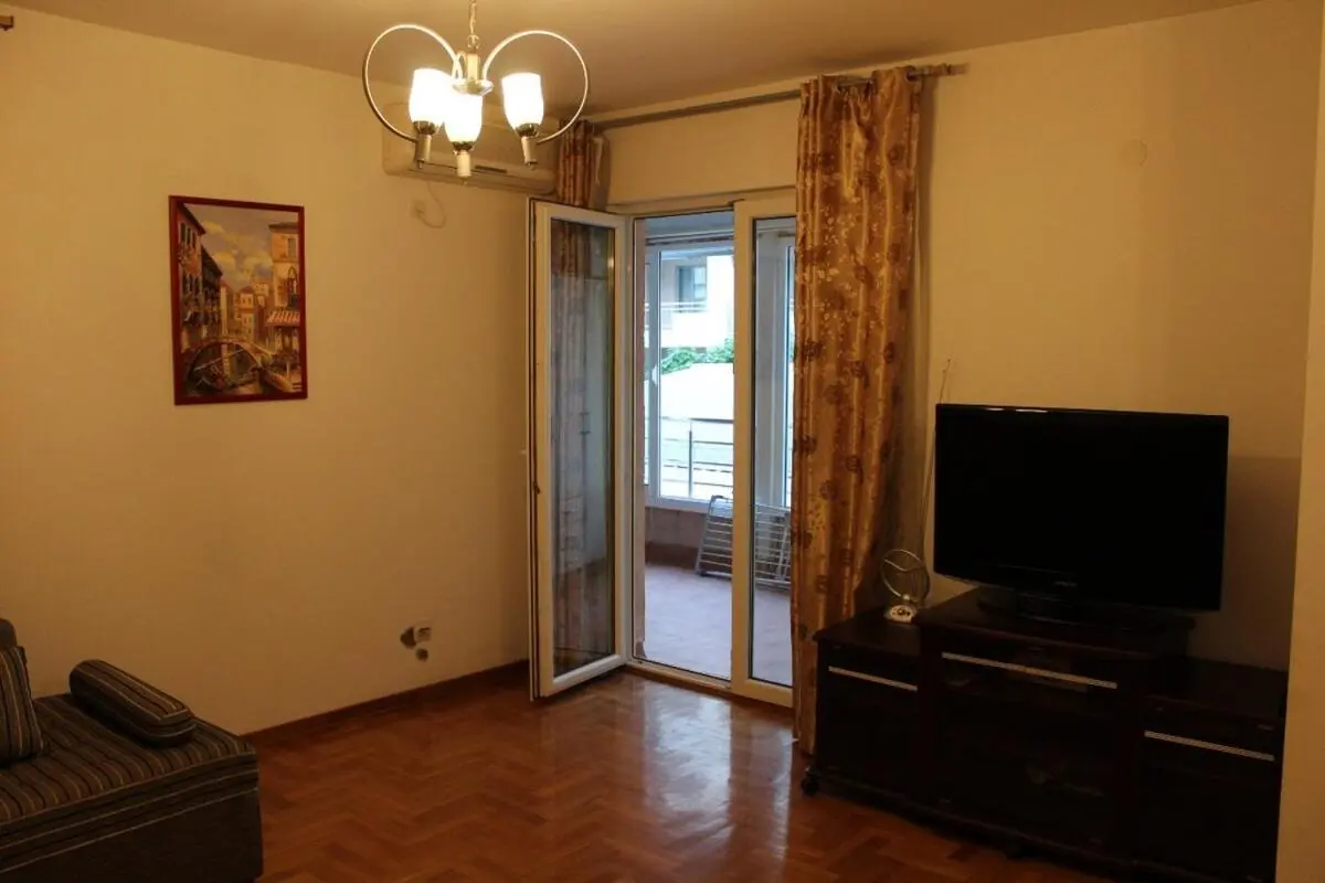 Image 4 of Cozy 2BR Apartment in Budva Center
