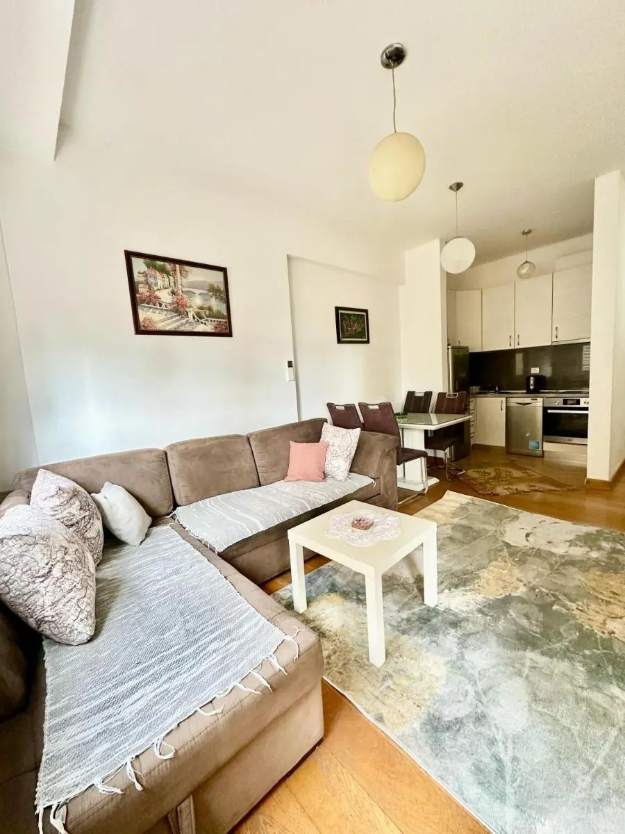 Image 3 of Daydream Luxury Apartment