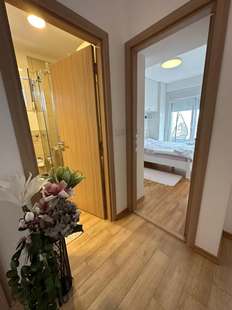 Image 2 of Deniz manzaralı ferah daire