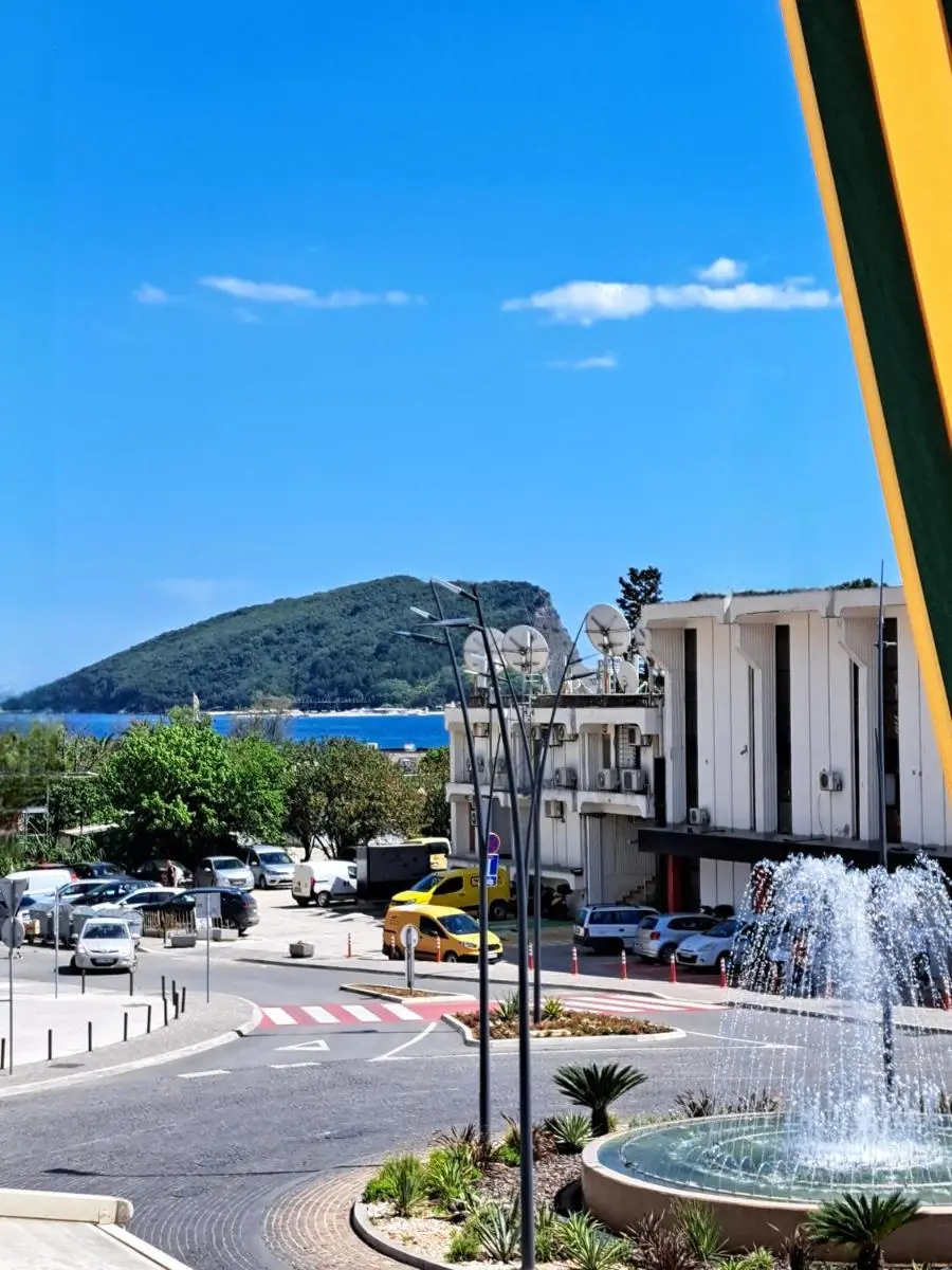 Image 3 of Diva Residence