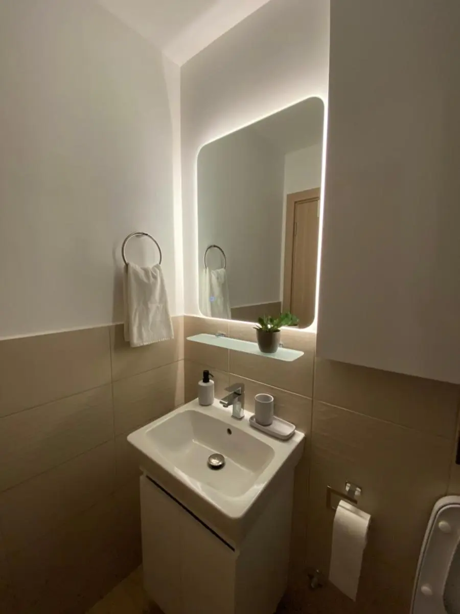 Image 1 of E3 Apartment