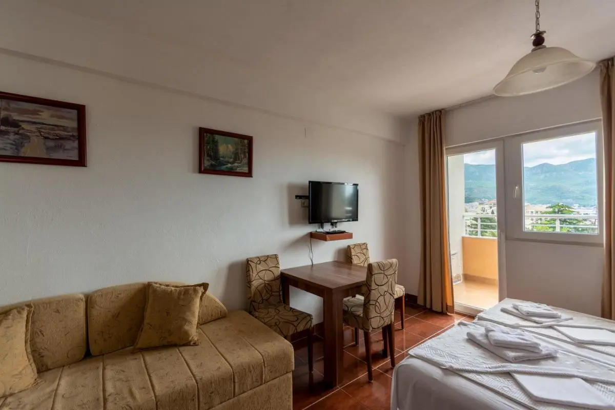 Image 4 of Evropa Lux Apartments