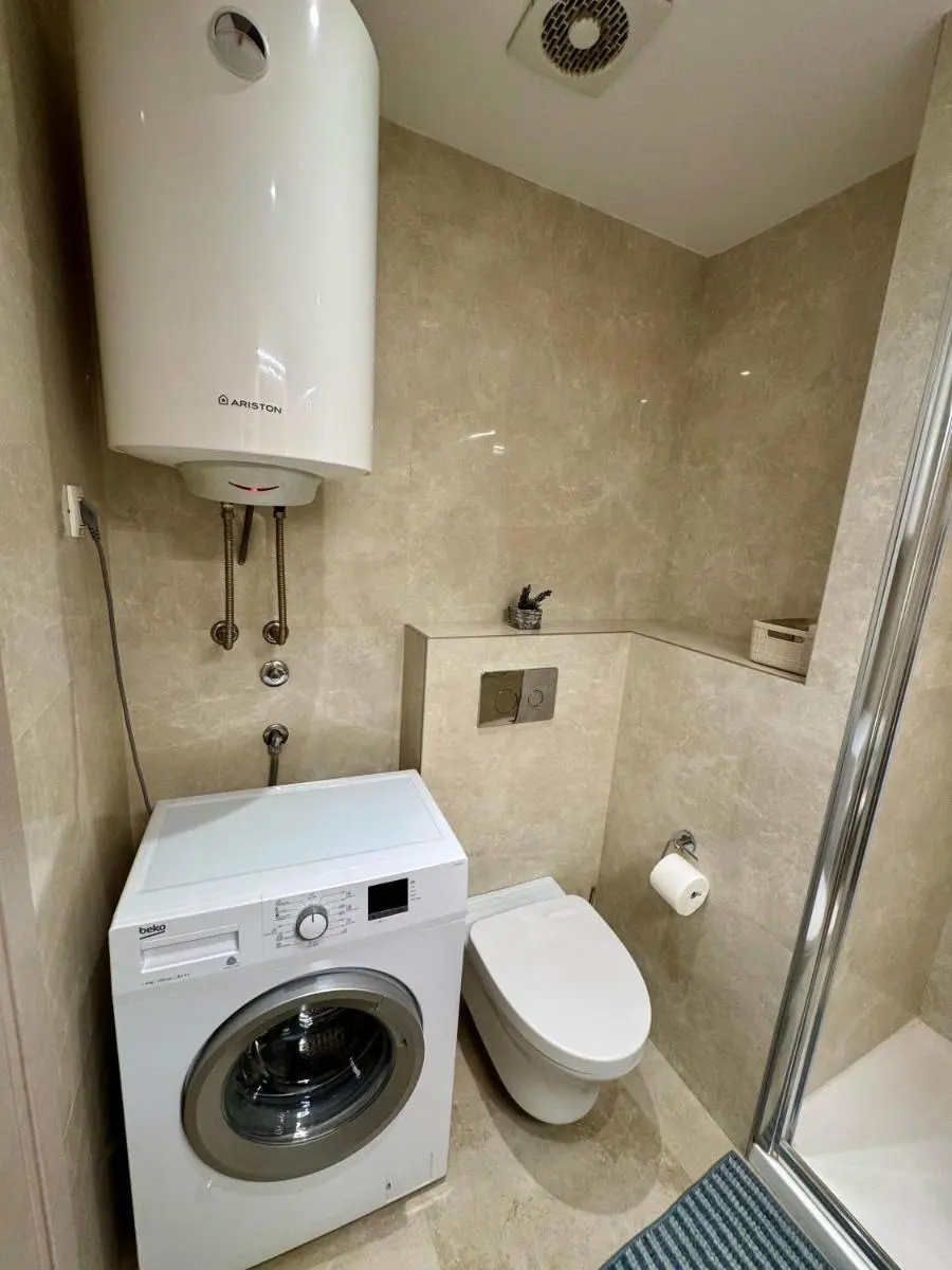 Image 6 of Fontana M&S Luxury Apartment